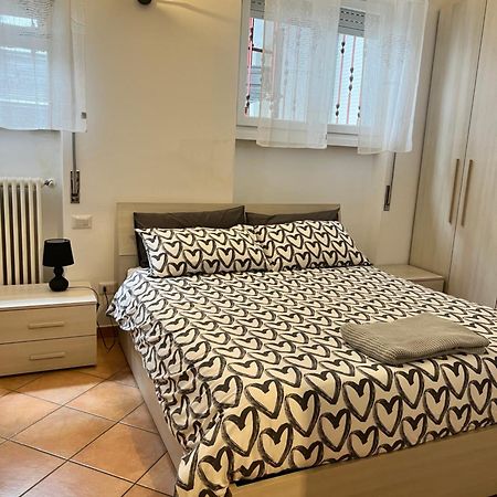 85 Mjka House Free Parking Como Albese Con Cassano Exterior photo