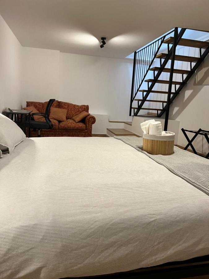 85 Mjka House Free Parking Como Albese Con Cassano Exterior photo